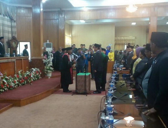 Sah, Abdul Kadir Ketua DPRD Bengkalis